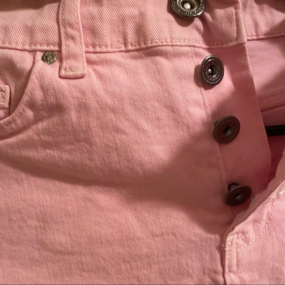 Pink denim skirts - Picture 5 of 5